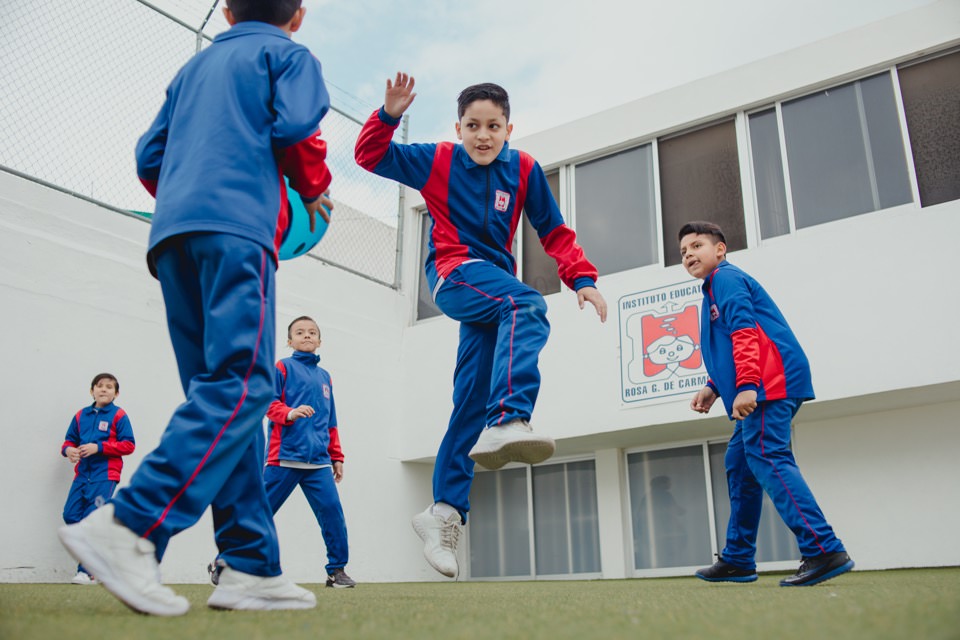niños jugando